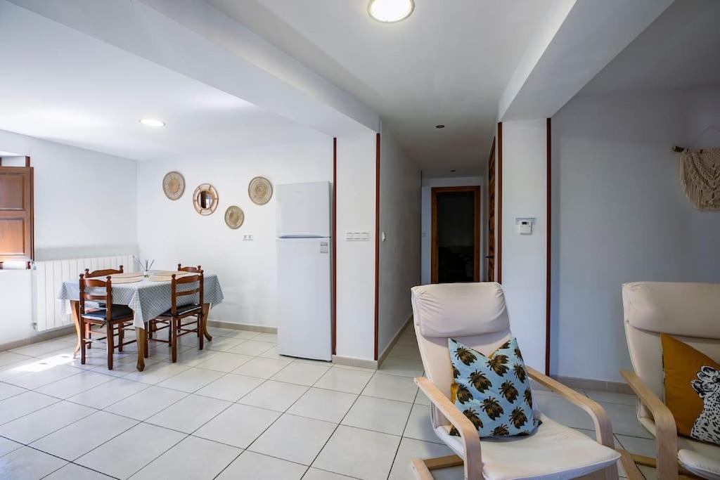 Casa Feli - Apartamento Con Jardin Privado En Los Pirineos Кастьельо-де-Хака Экстерьер фото